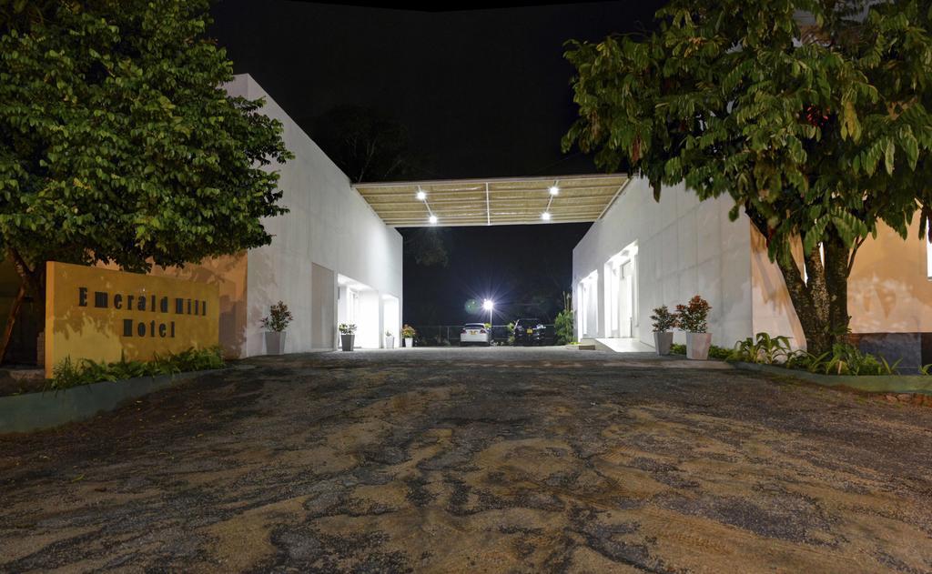 Emerald Hill Hotel كاندي المظهر الخارجي الصورة