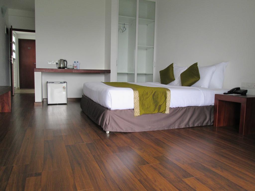 Emerald Hill Hotel كاندي المظهر الخارجي الصورة