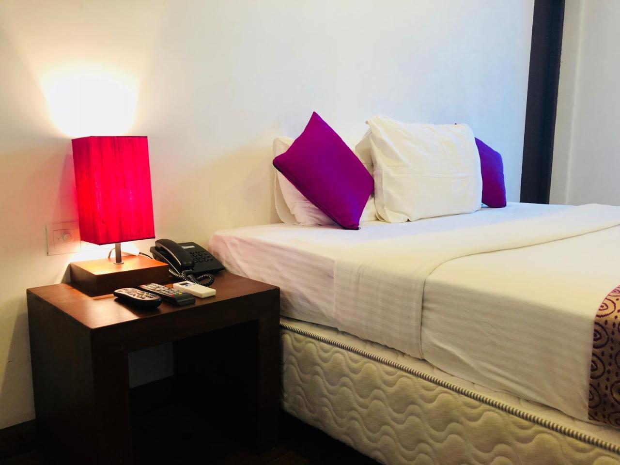 Emerald Hill Hotel كاندي المظهر الخارجي الصورة