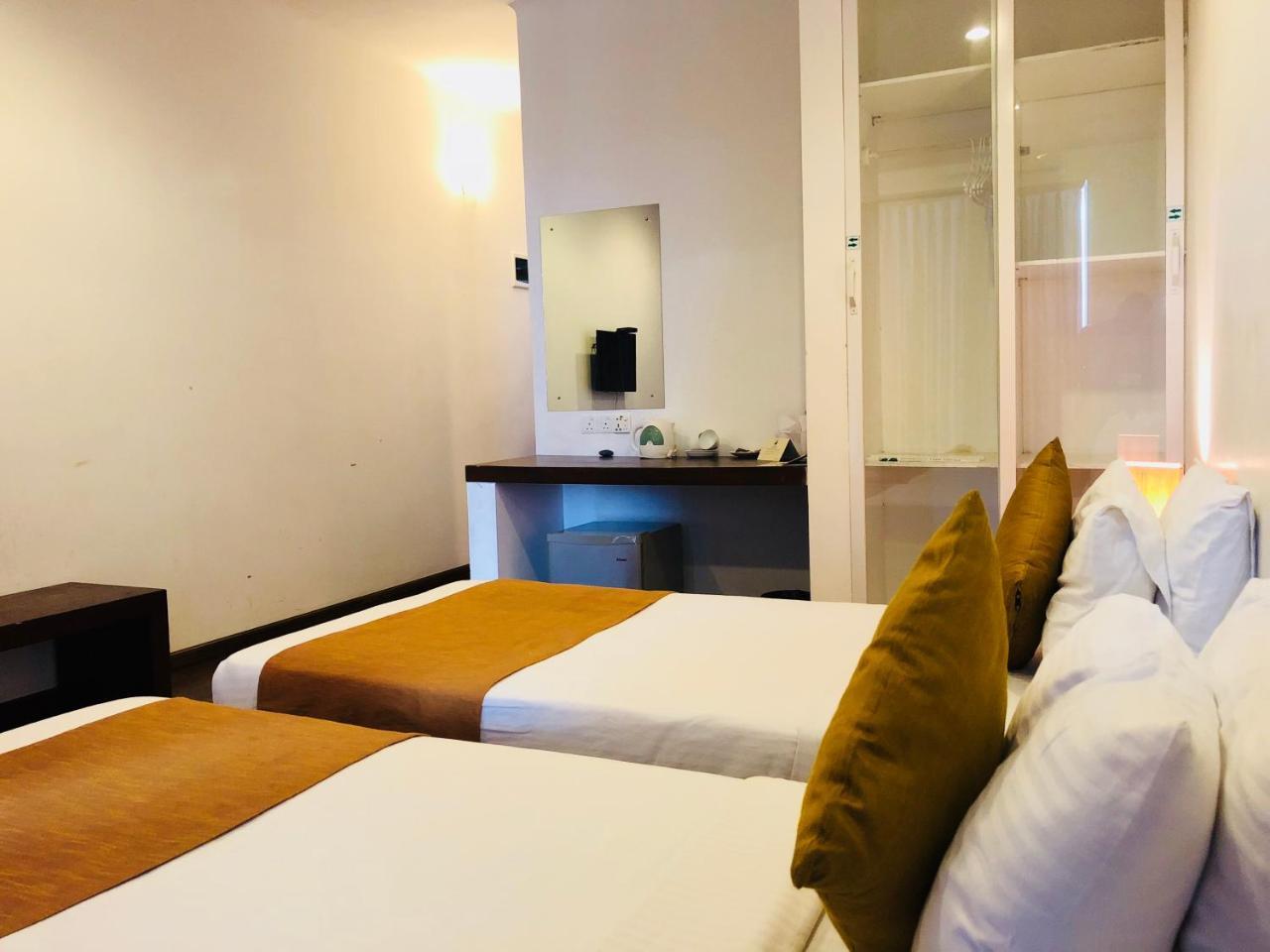 Emerald Hill Hotel كاندي المظهر الخارجي الصورة